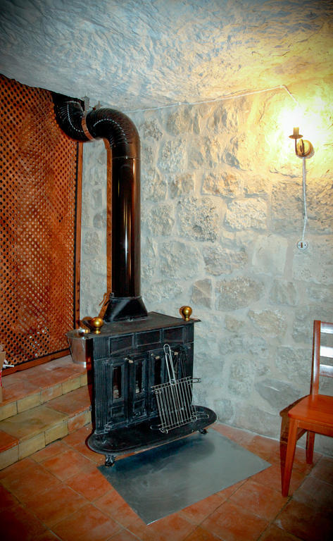 الكالا ديل جوكار Casa Rural La Bodeguilla الغرفة الصورة